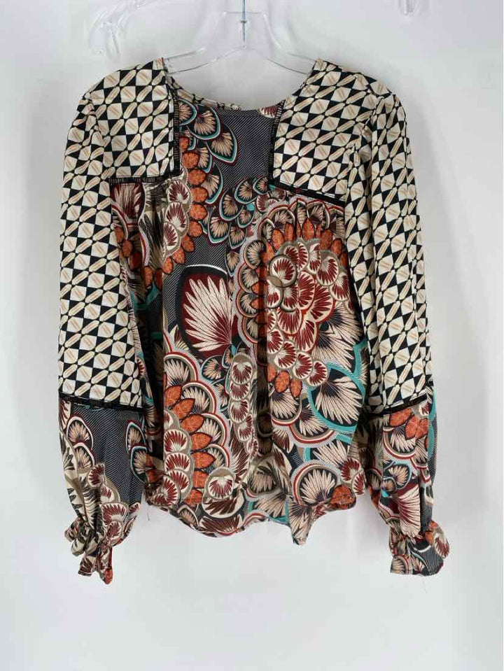 Size S FATE Beige Print Shirt