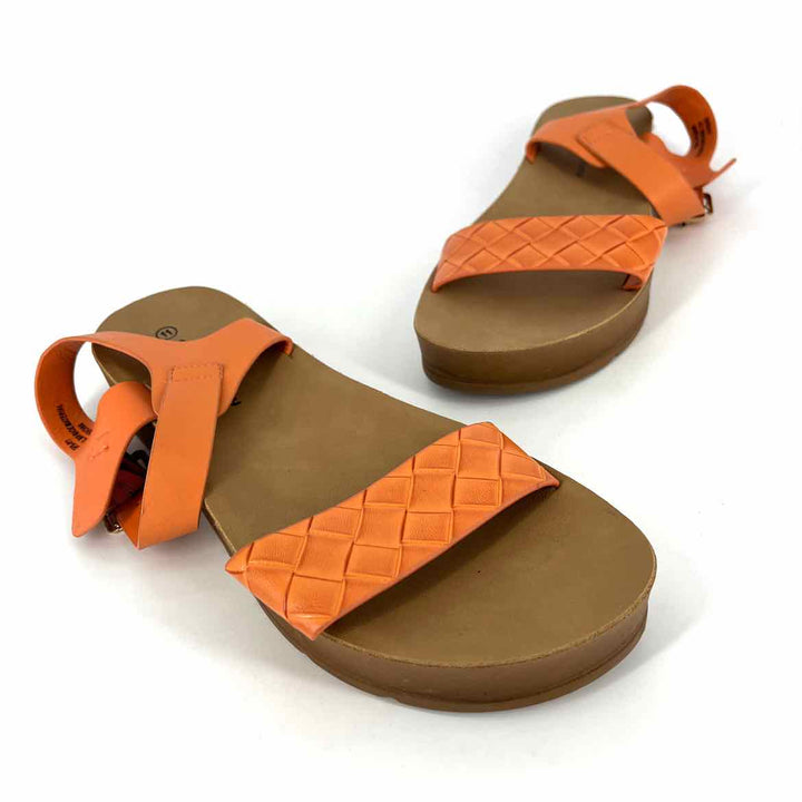 Shoe Size 11 CHINESE LAUNDRY Orange Sandals