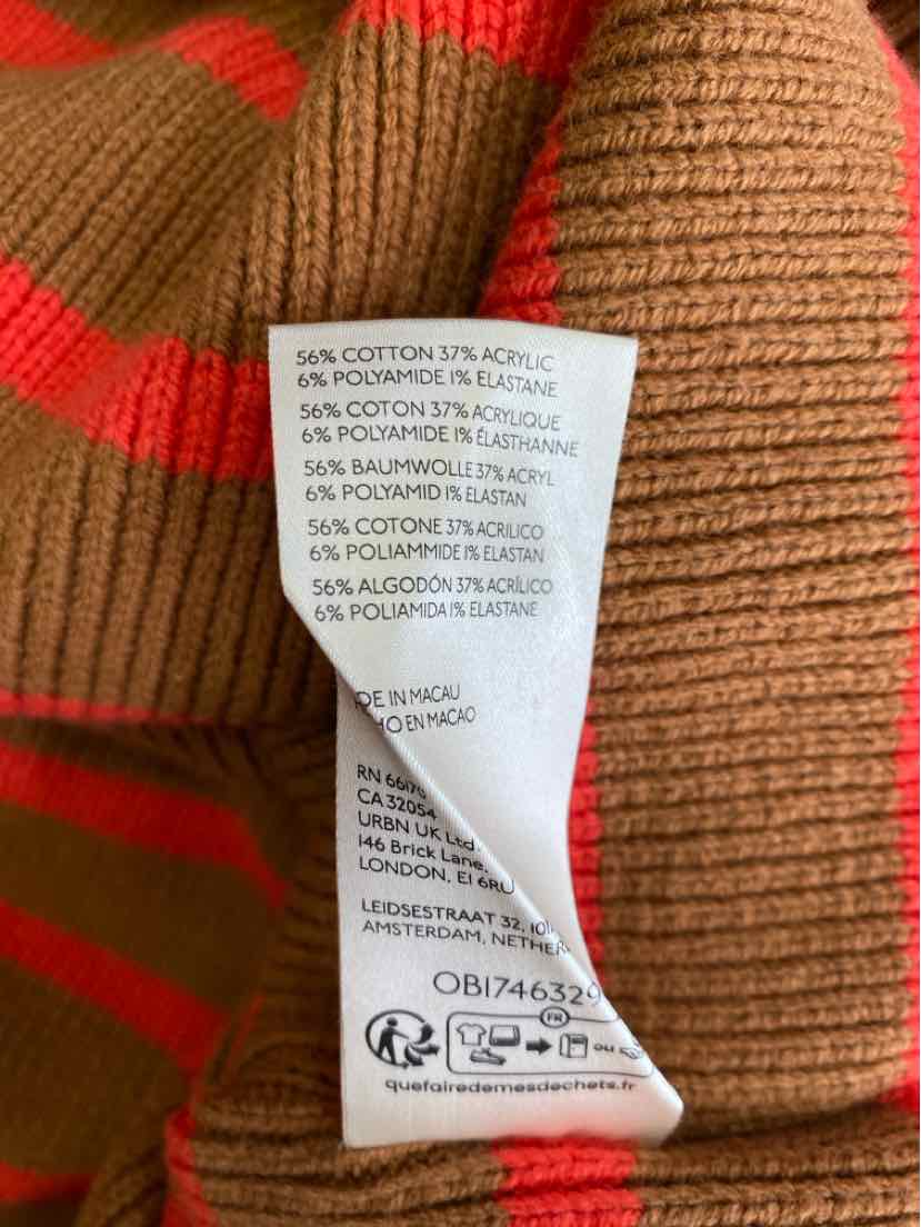 Size M FREE PEOPLE Brown Sweater
