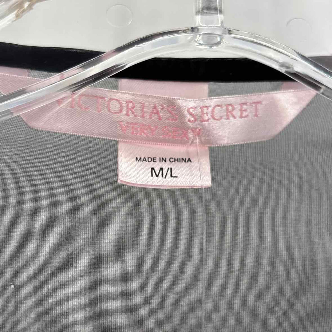 Size M VICTORIA SECRET Black Jacket