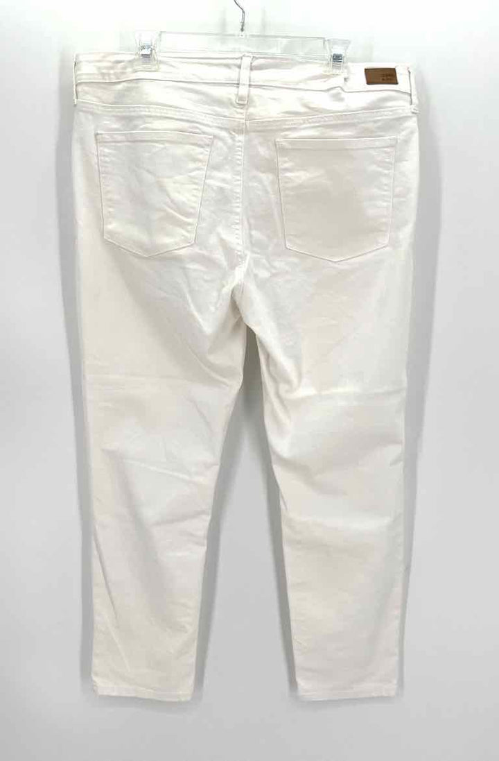Size 16 CROWN & IVY White Denim Jeans