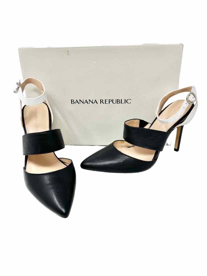 Shoe Size 7 Banana Republic Black Pumps
