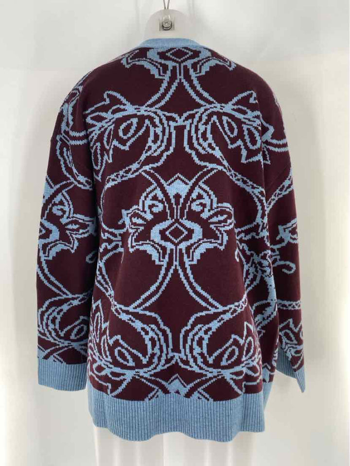 Size S AVARA Burgundy Sweater