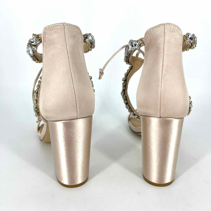 Shoe Size 7.5 Badgley Mischka Champagne Satin Luxury - Sandals