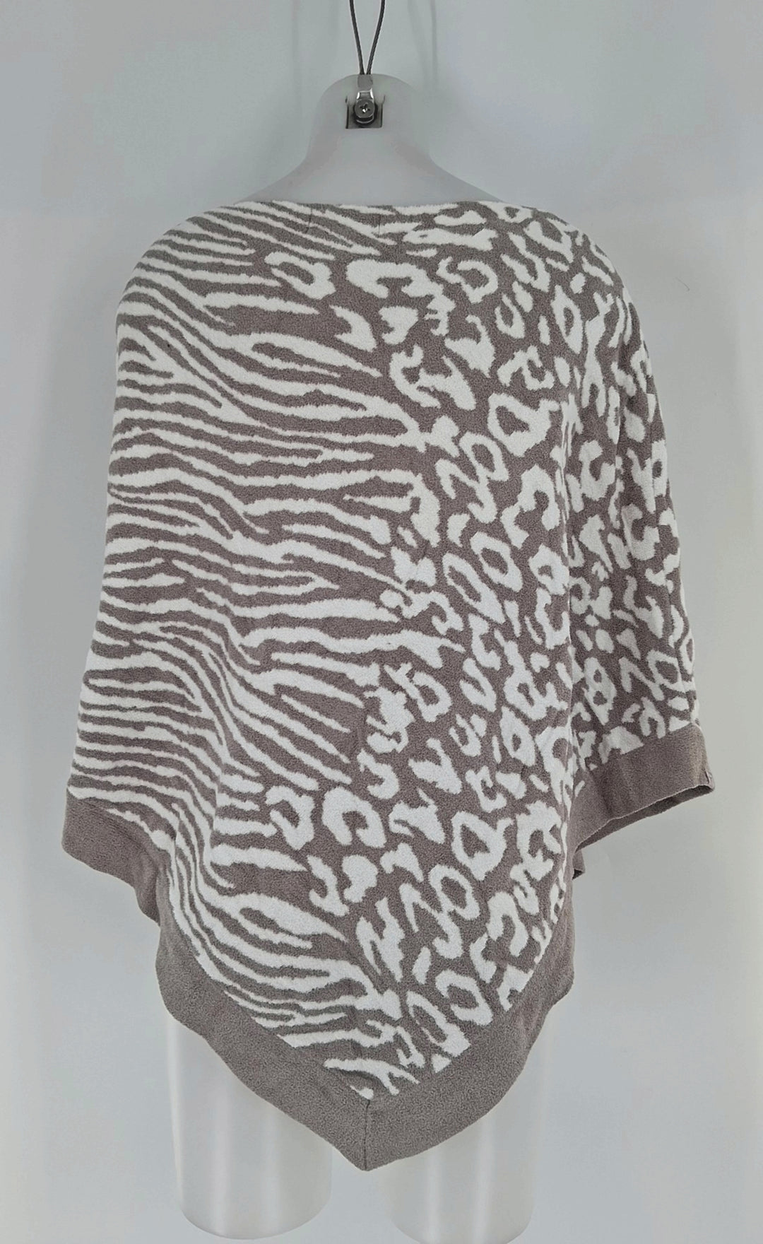 Size One Size Barefoot Dreams Gray Sweater