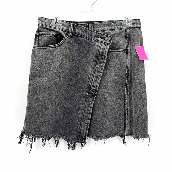 Size 29 WE THE FREE Black Denim Skirt