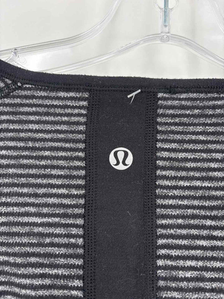 Size M Lululemon Black Shirt