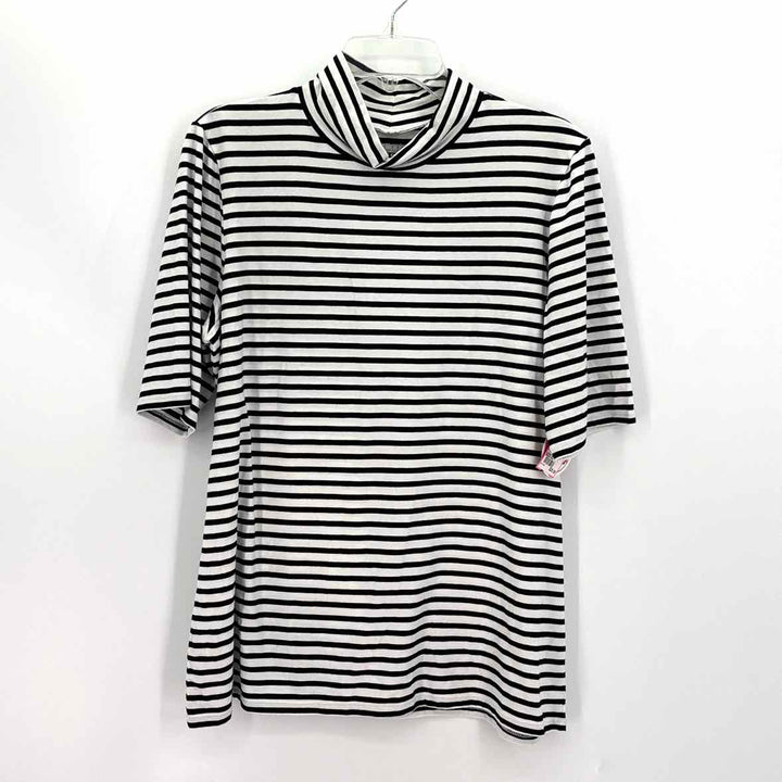 Size XL Chico's Multi-Color Shirt