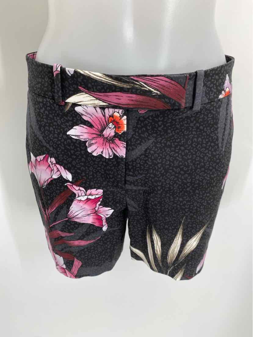 Size 4 White House Black Market Black Shorts