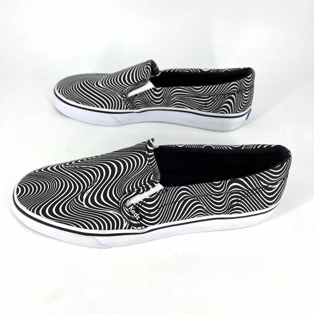 Shoe Size 9.5 Keds Black Canvas Flats