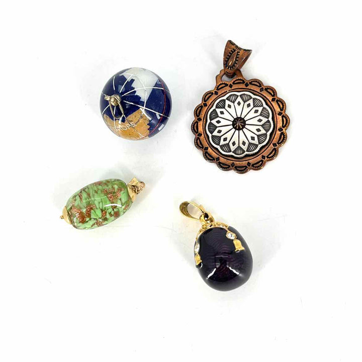 Pendant