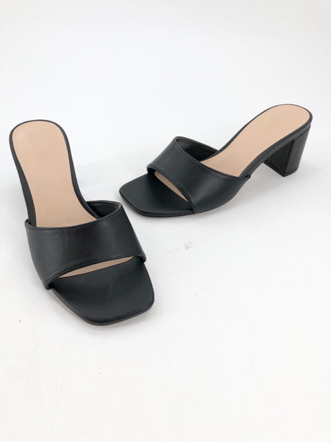 Shoe Size 7 LOFT Black Sandals