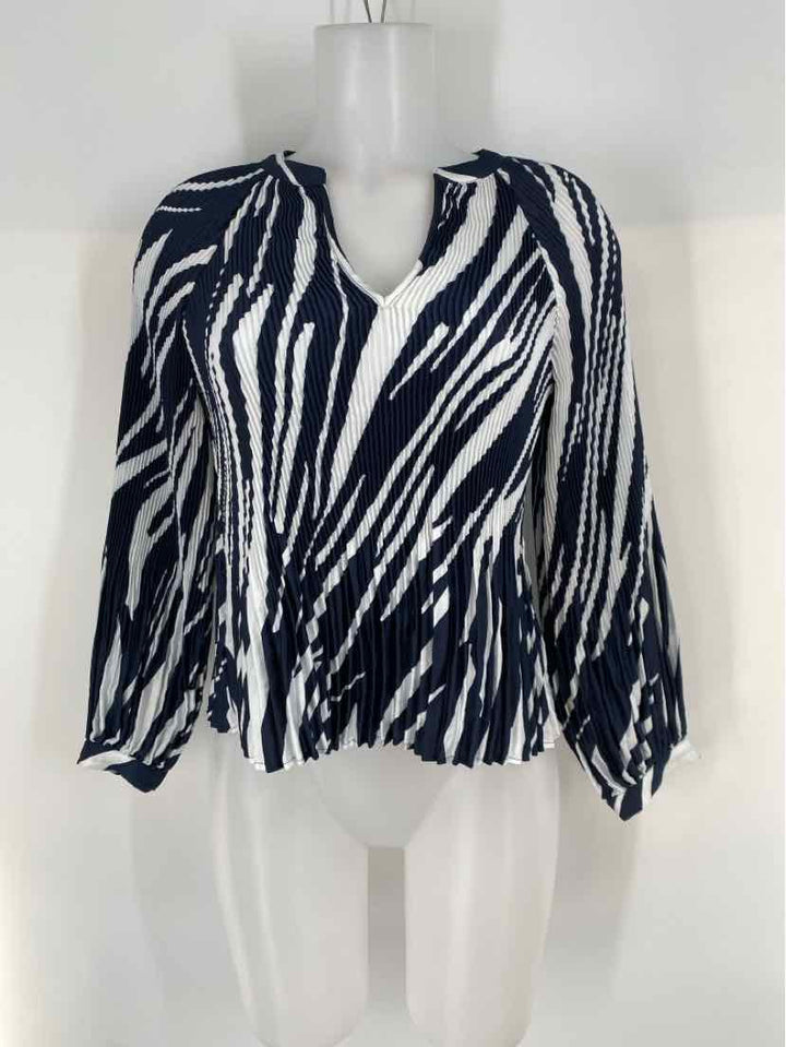 Size XS Banana Republic Navy Shirt