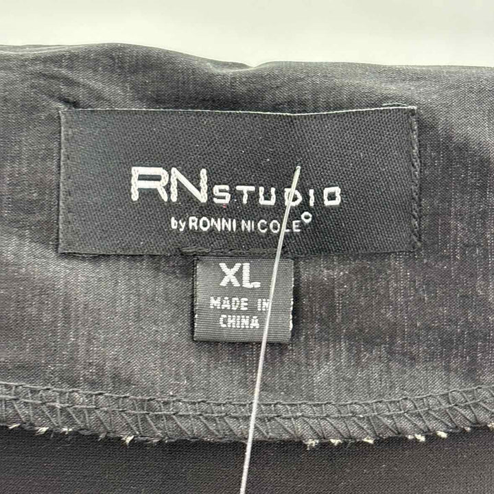 Size XL Black Shirt