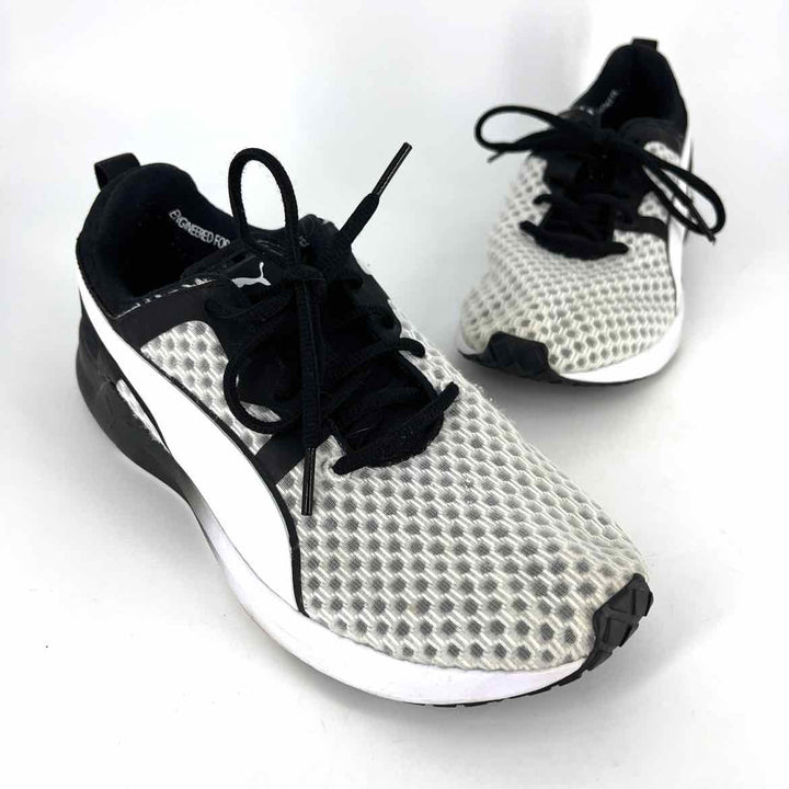 Shoe Size 8 Puma White Sneakers