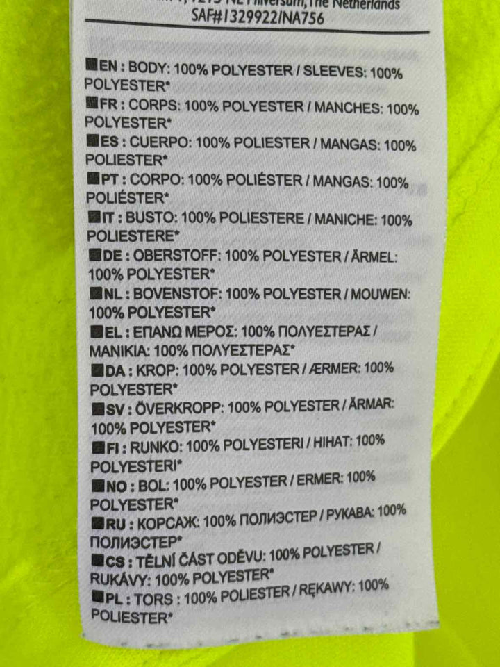 Size M Nike Yellow Jacket