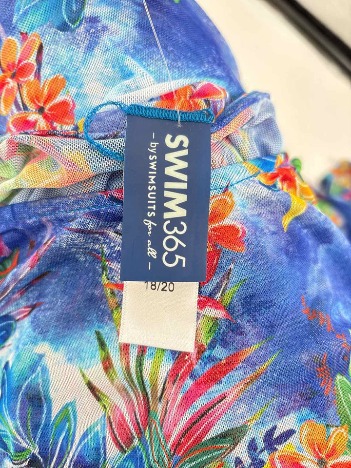 Size 18/20 Multi-Color Coverup