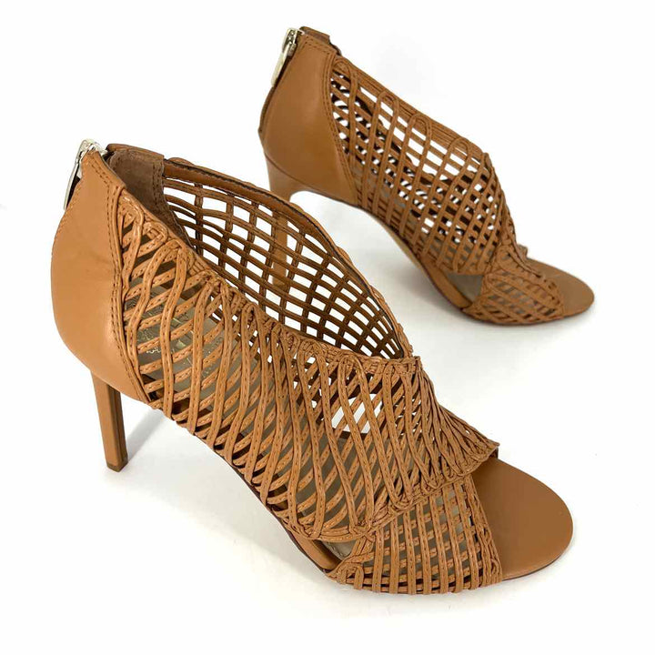 Shoe Size 9.5 Vince Camuto Camel Heels