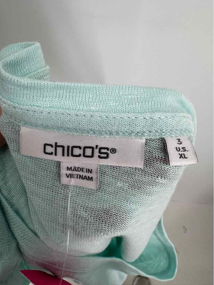 Size XL Chico's MINT Lace Shirt