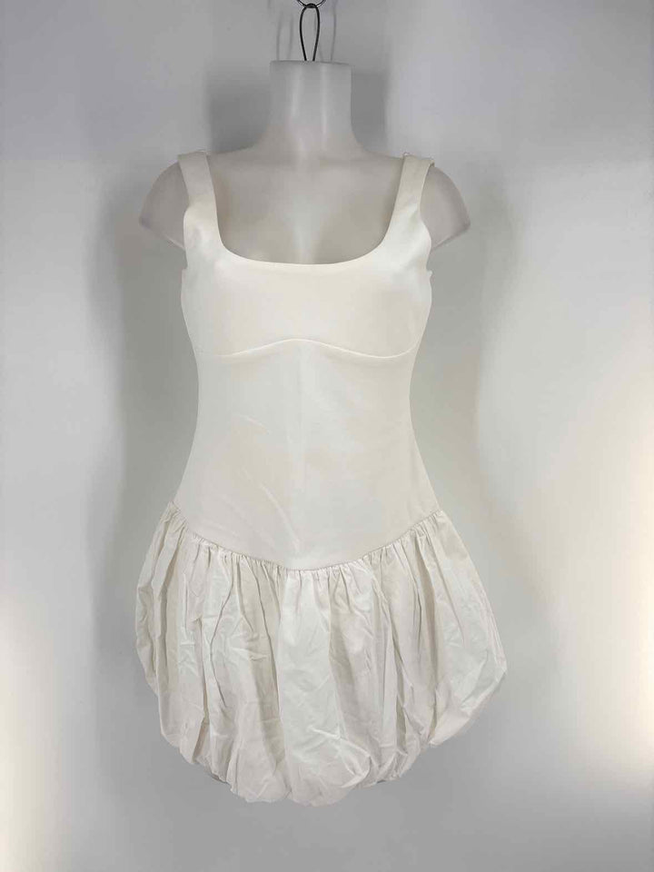 Size M White Dress