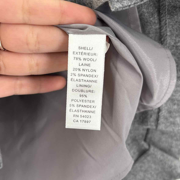 Size 4 Banana Republic Gray Skirt