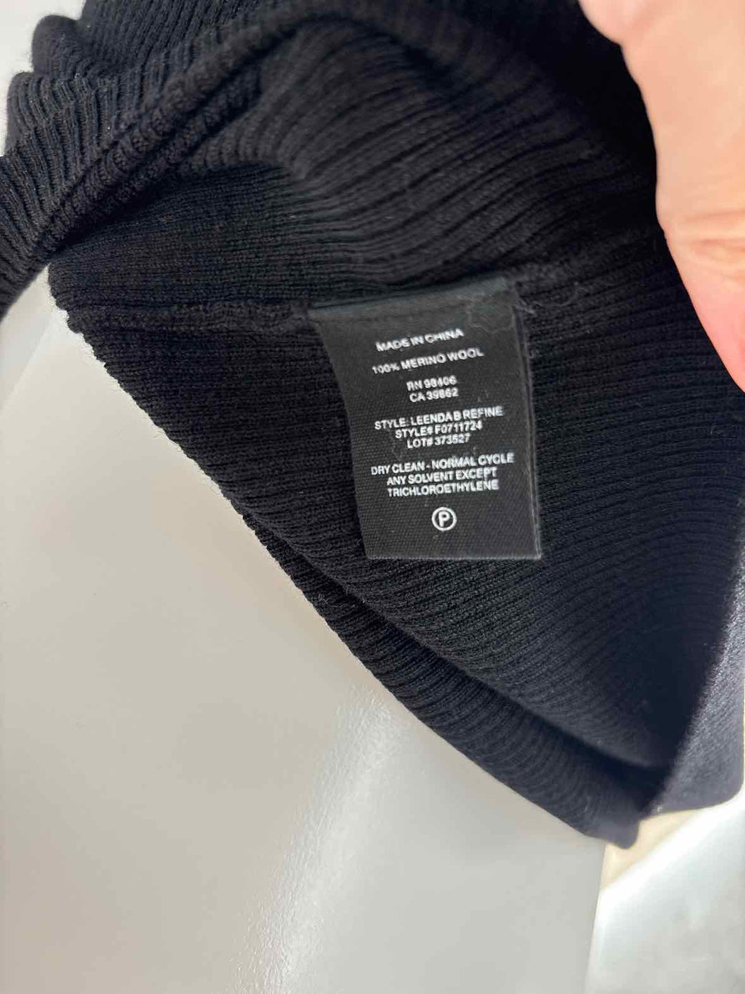 Size Petite THEORY Black Knit Shirt