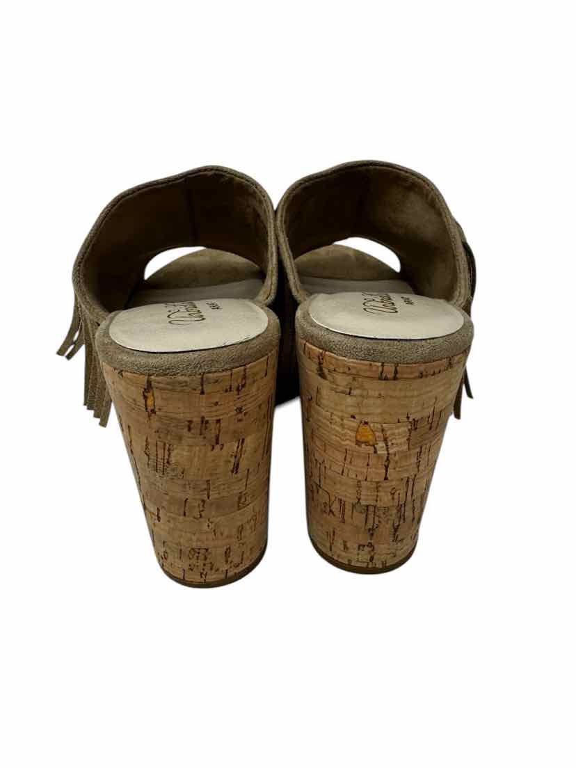 Shoe Size 10 Ariat Tan Suede Pumps