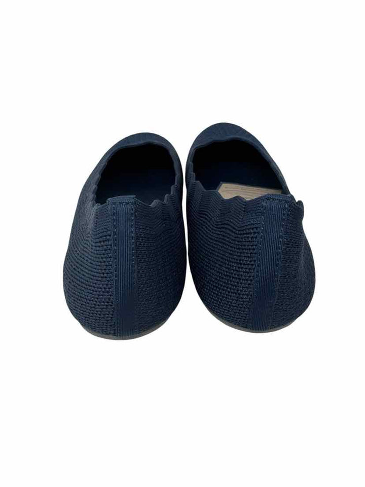 Shoe Size 8 Sketchers Navy Flats
