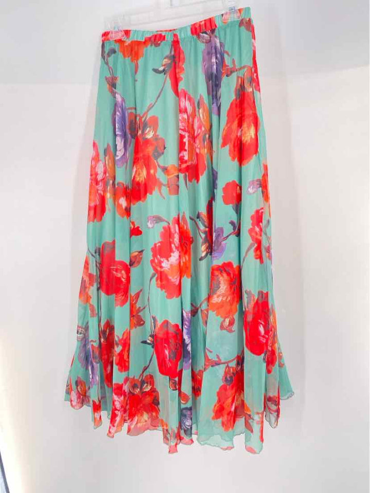 Size M/L Multi-Color Skirt