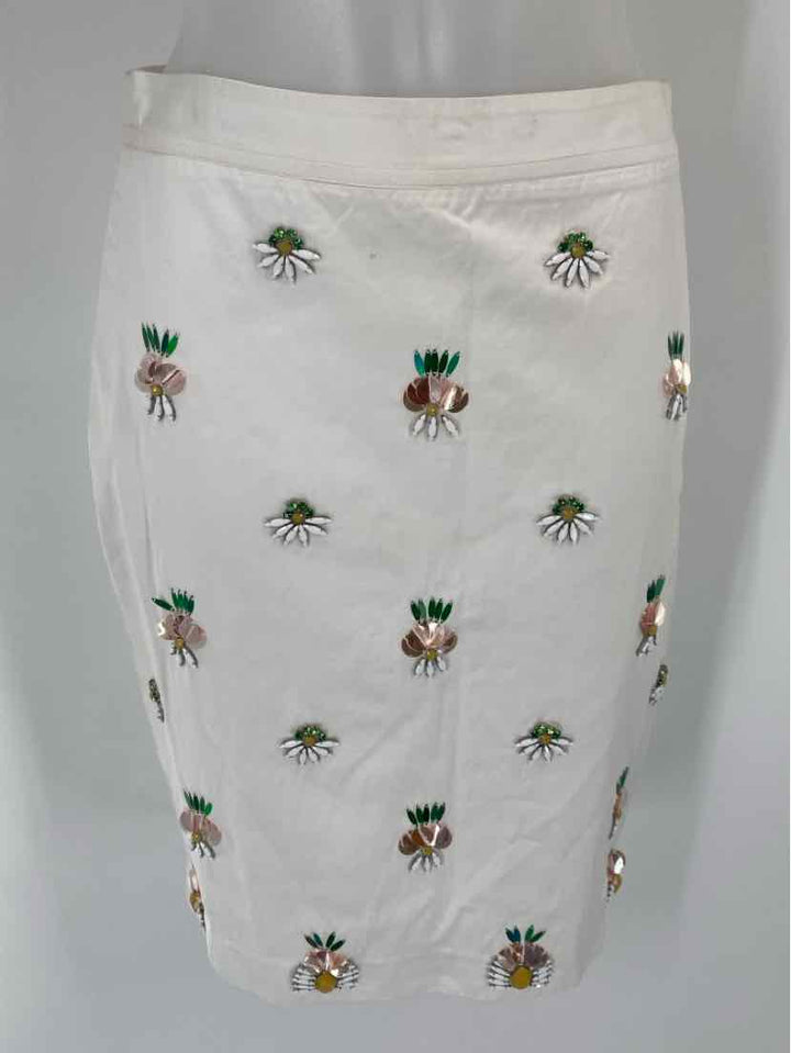 Size 2 Banana Republic White Skirt