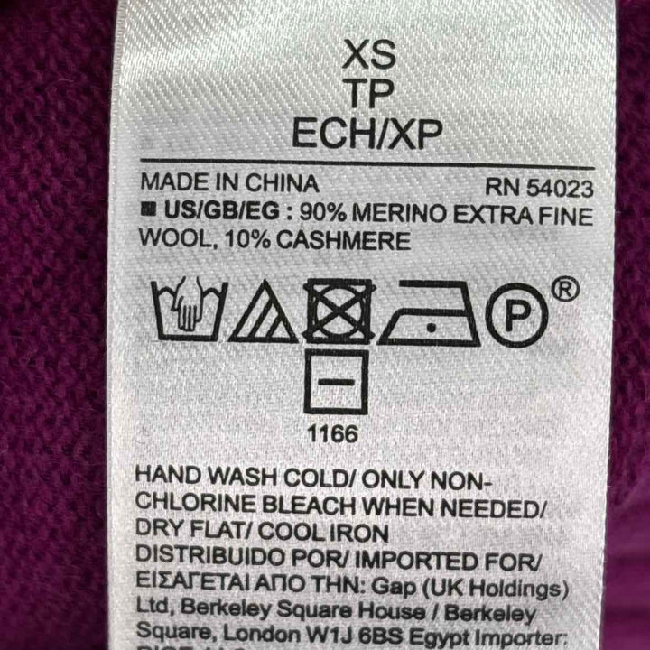 Size XS GAP Fuschia Sweater