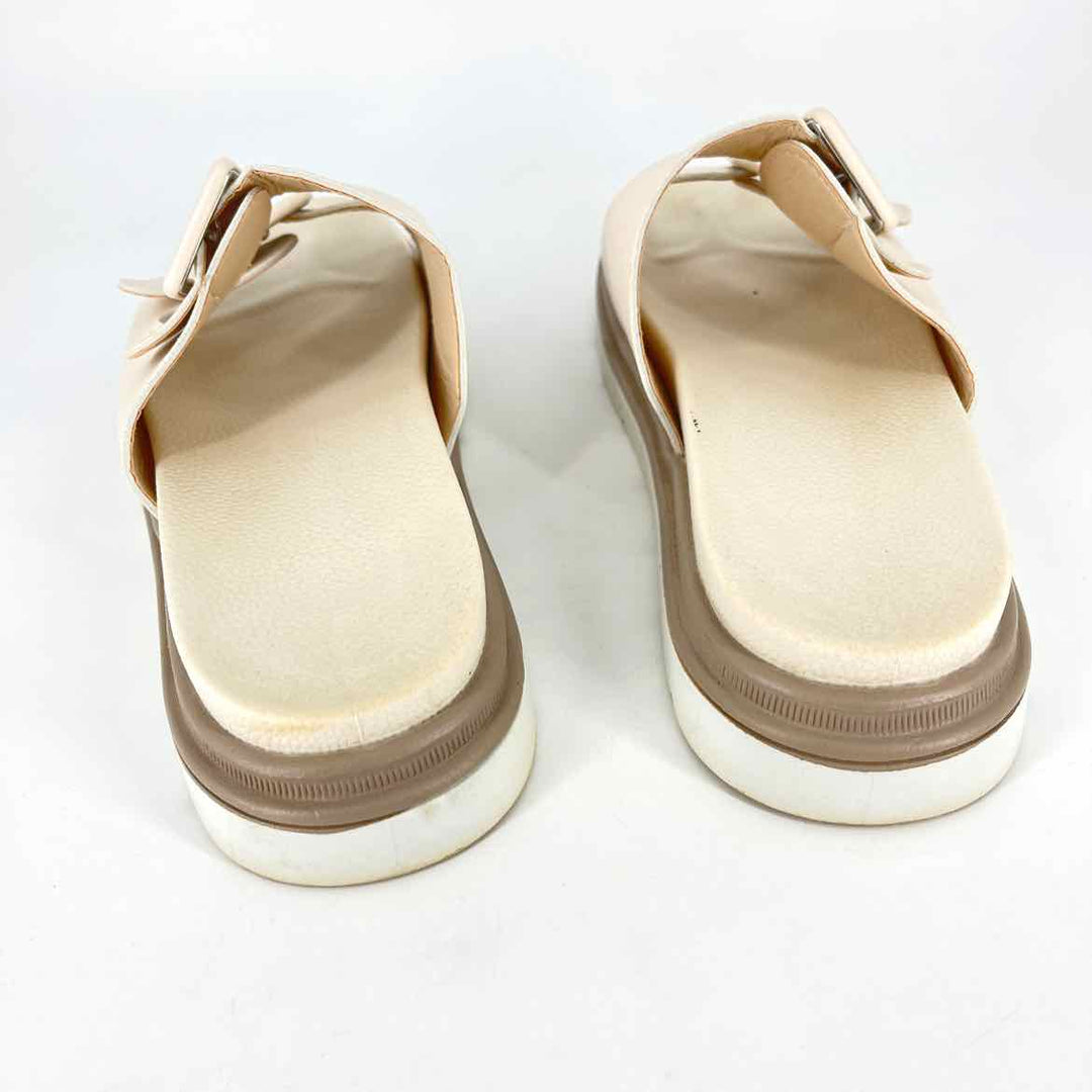 Shoe Size 40 Blush Sandals