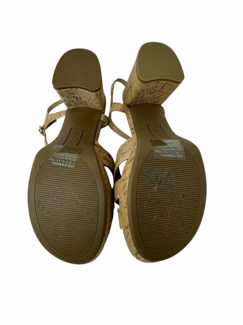 Shoe Size 7 Kenneth Cole Tan Sandals