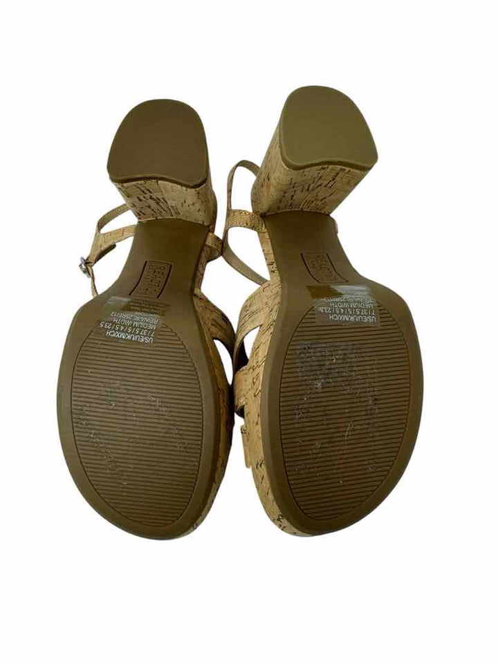 Shoe Size 7 Kenneth Cole Tan Sandals