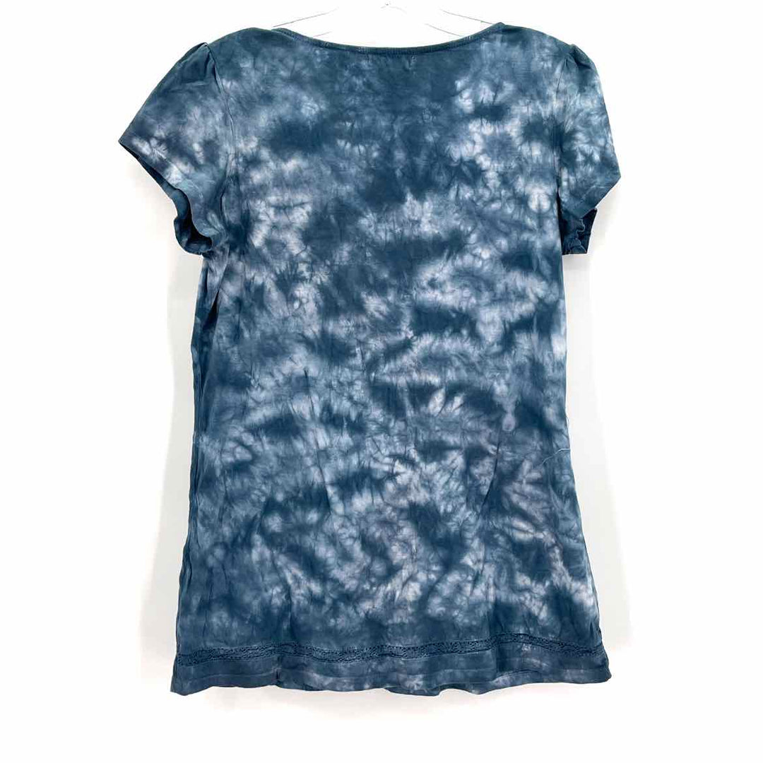 Size S Navy Shirt