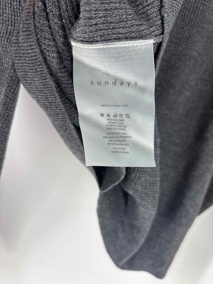 Size XS Gray Shirt