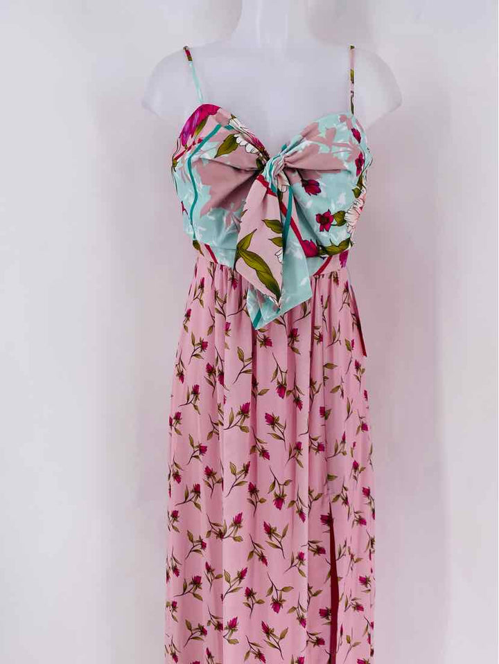 Size 8 Badgley Mischka Pink Dress