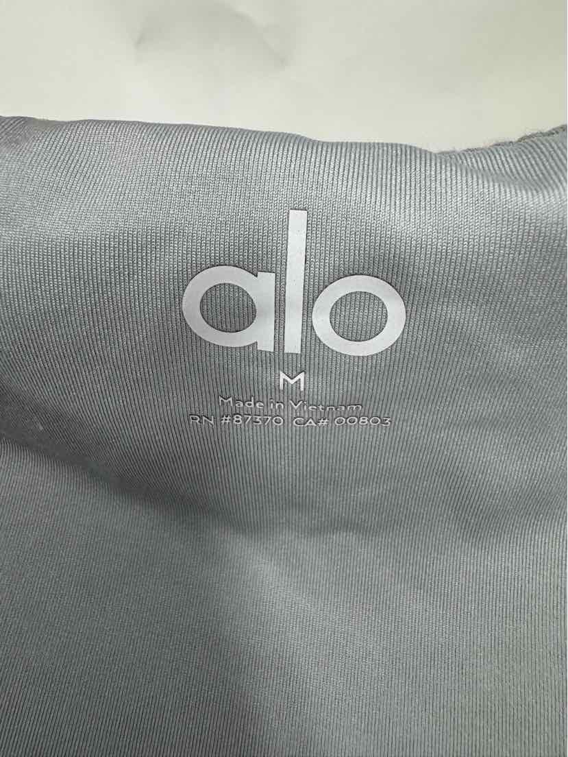 Size M ALO Gray Shirt