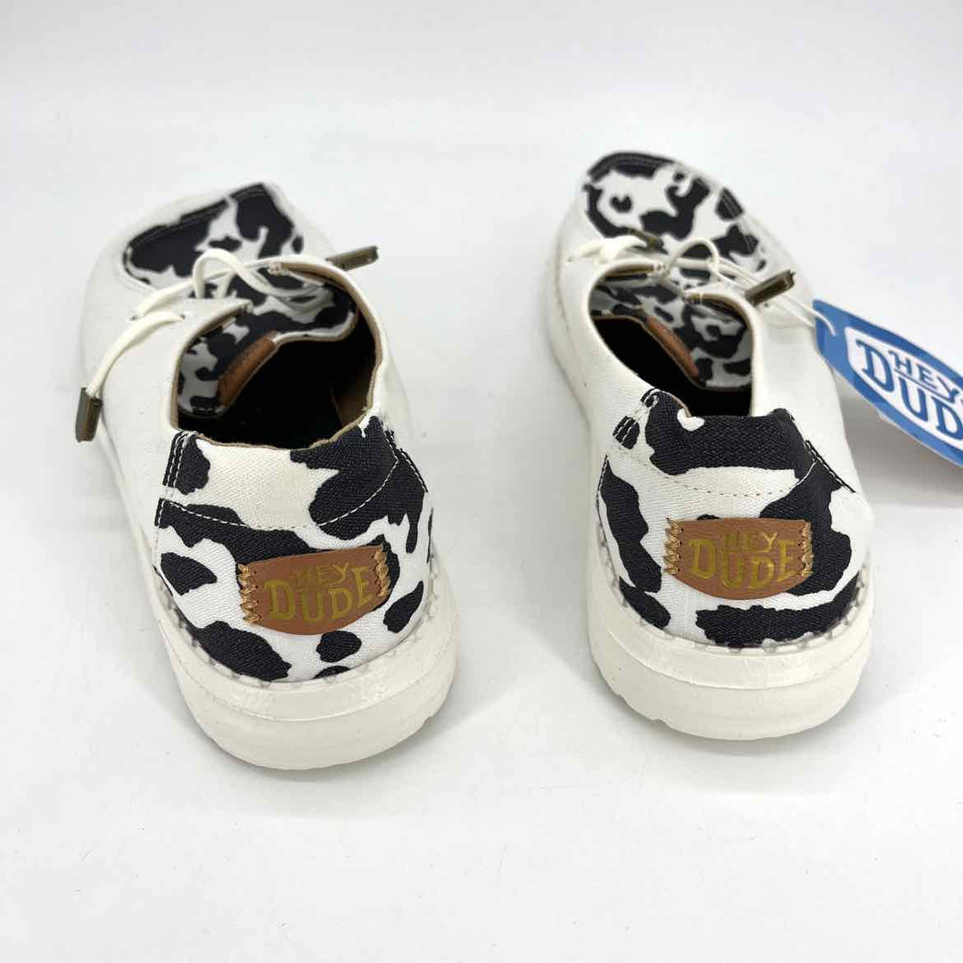Shoe Size 7 White Canvas Flats