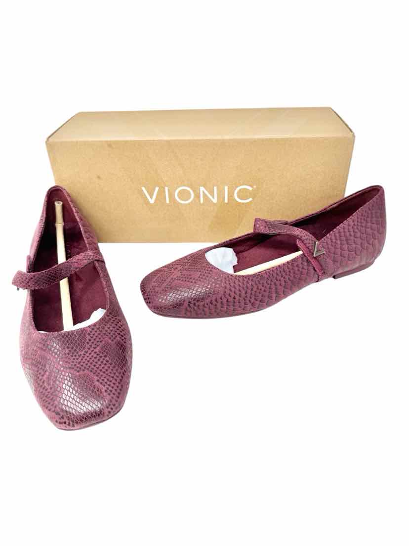 Shoe Size 8 VIONIC Burgundy Flats