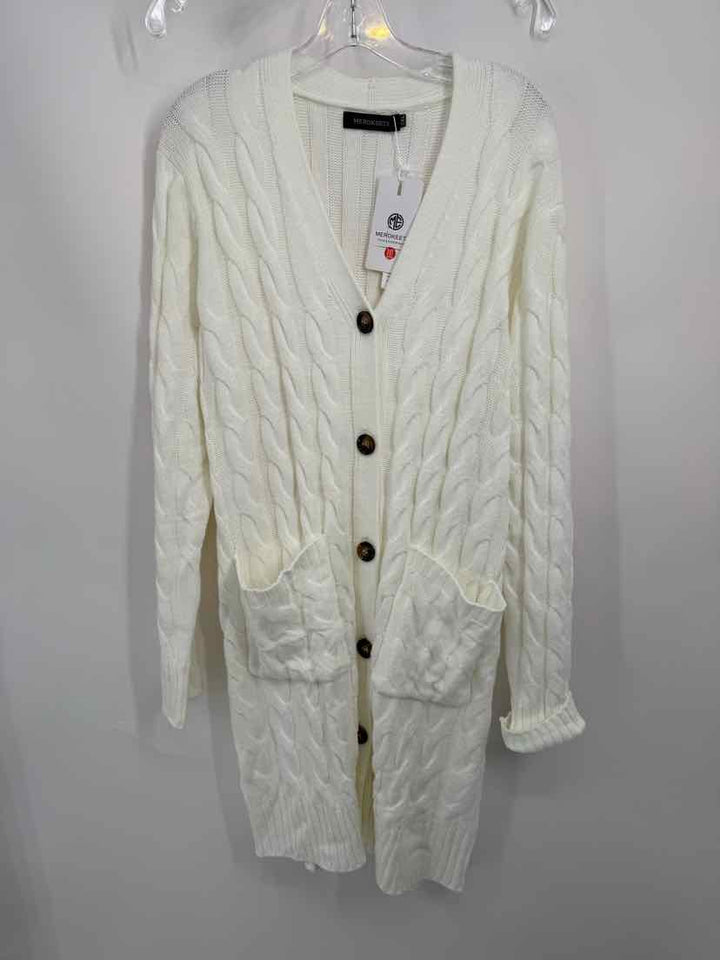 Size 2X Cream Sweater