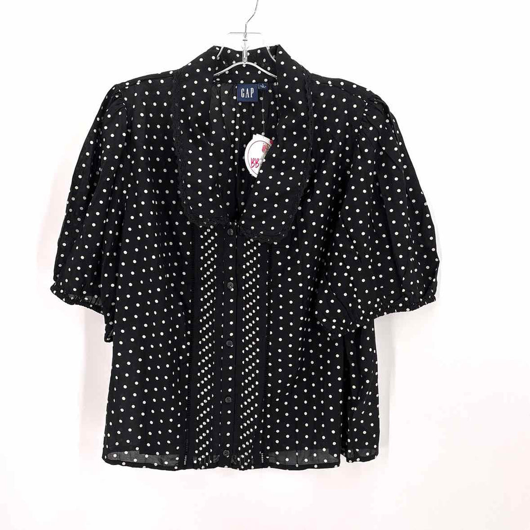 Size L GAP Black/White Shirt