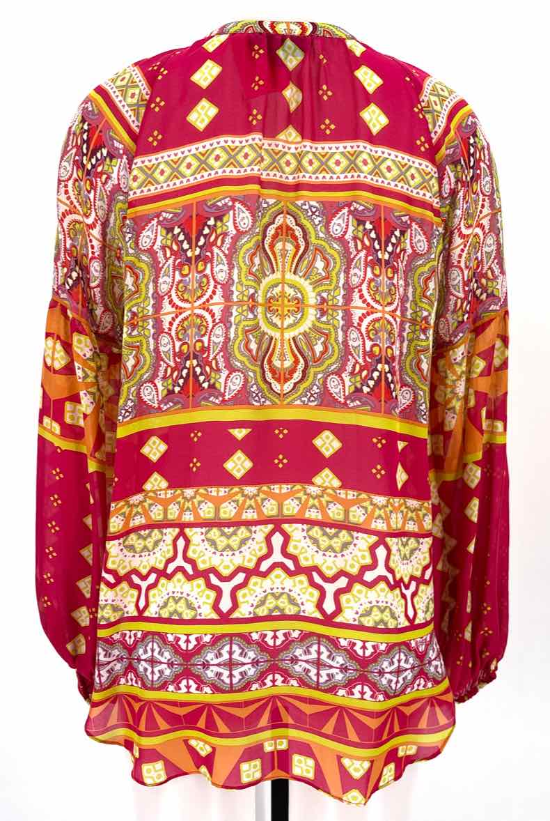 Size M HALE BOB Fuschia Shirt