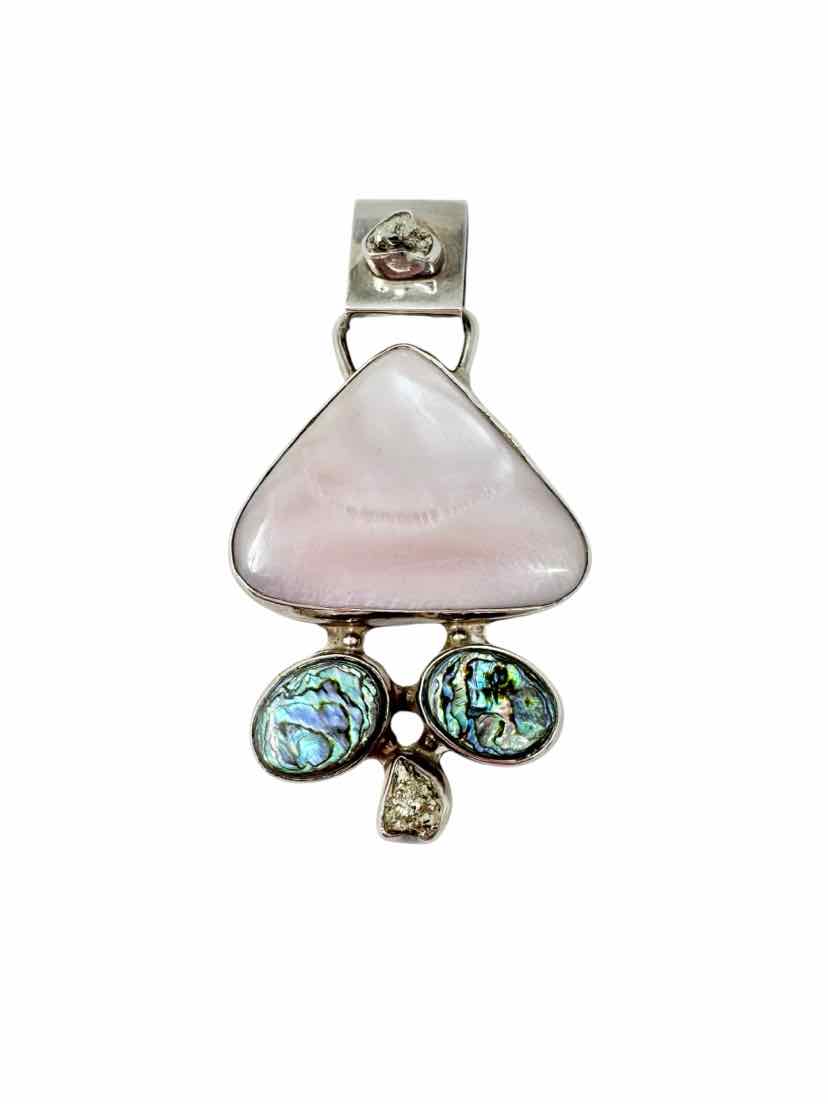 Brooch