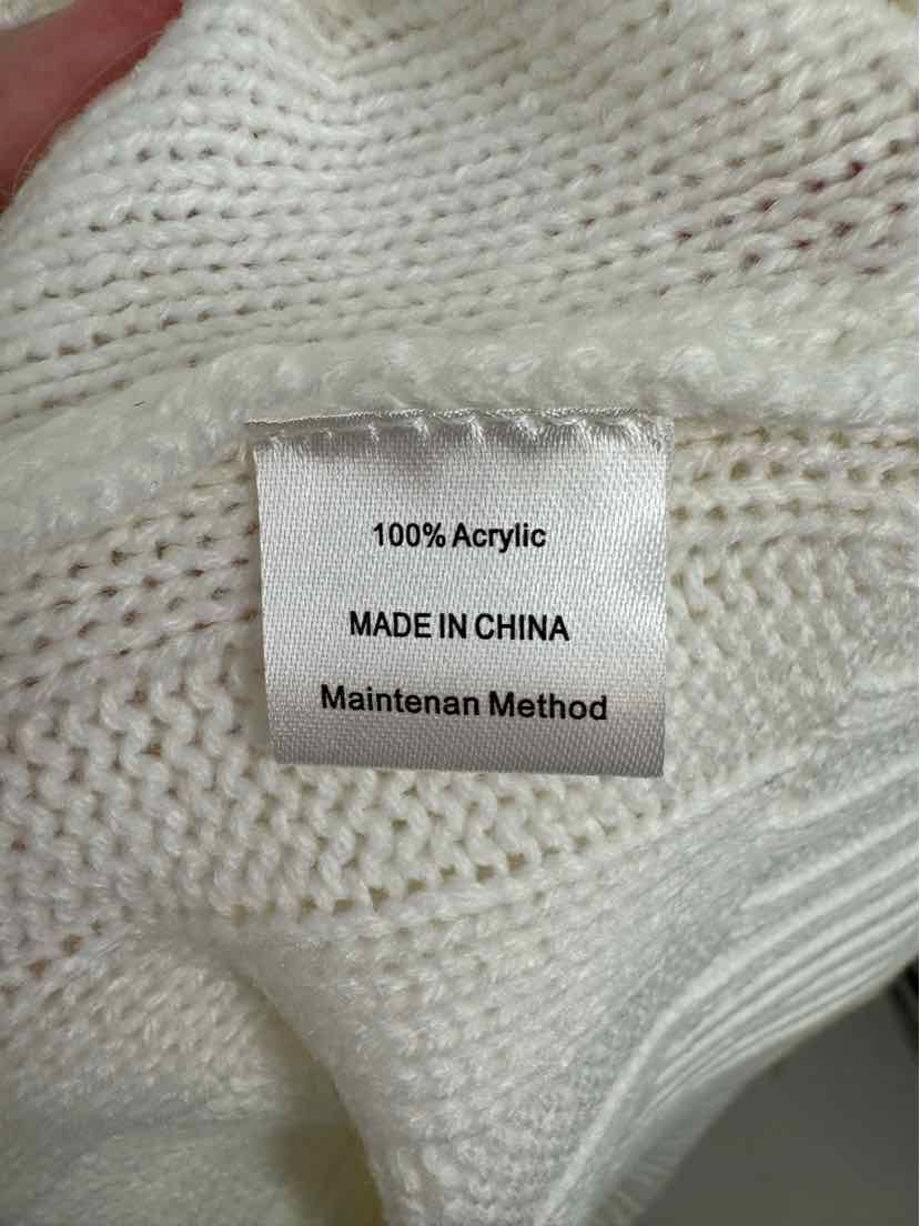 Size 2X Cream Sweater