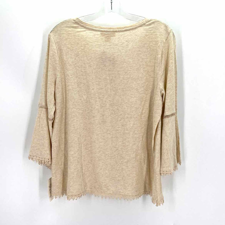 Size M Style & Co Cream Knit Shirt
