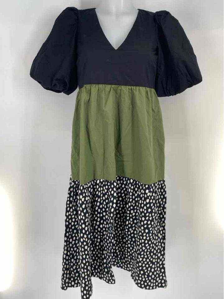 Size XXS CROSBY Green Print Dress