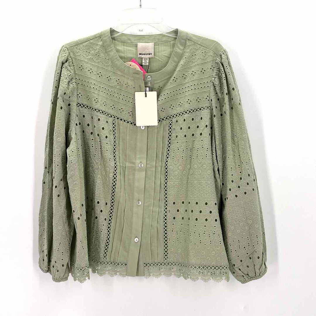 Size 1X INDUSTRY Sage Shirt