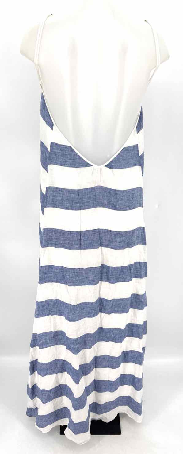 Size S Blue Print Dress