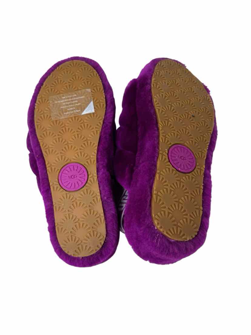 Shoe Size 9 Ugg Fuschia Slippers